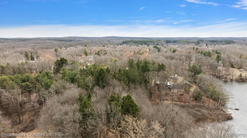 1009 Tall Pines Trail, Highland, MI 48356 — Photo 74