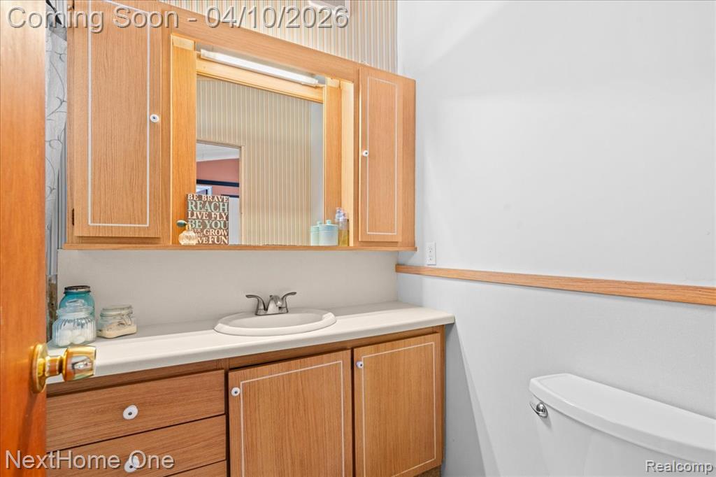1014 S Adelaide Street, Fenton, MI, 48430