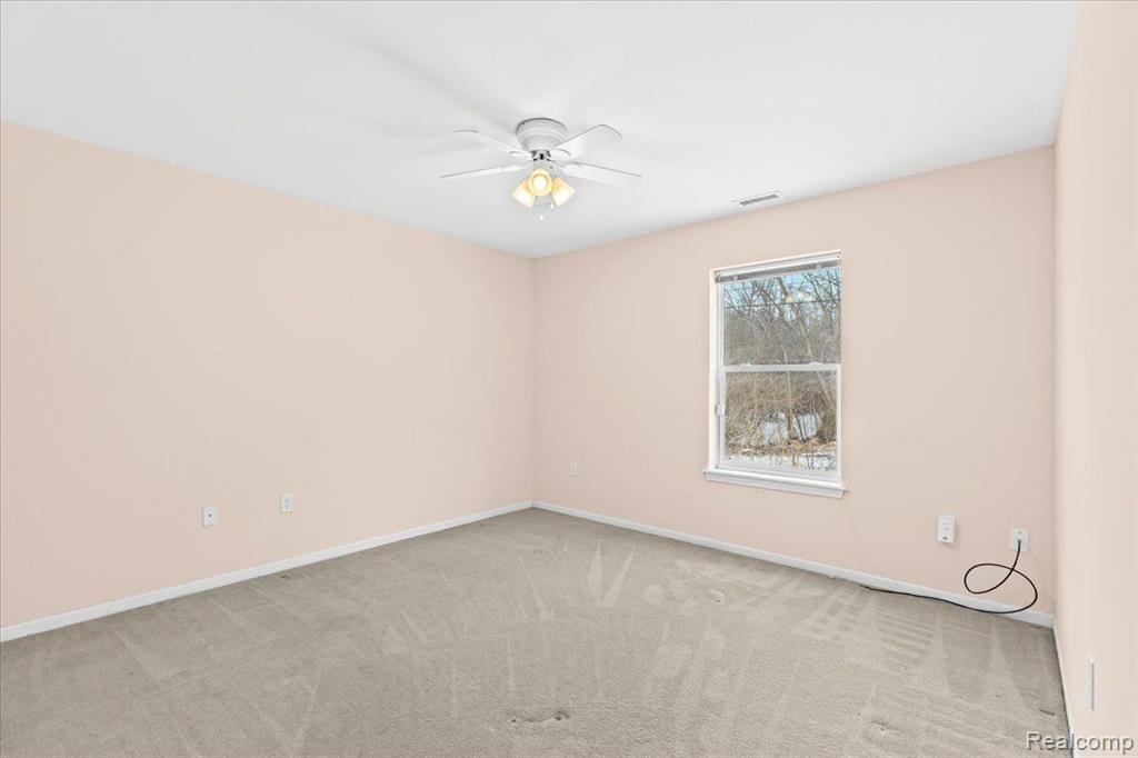 1556 HARVEST Lane, Ypsilanti, MI 48198 — Photo 15