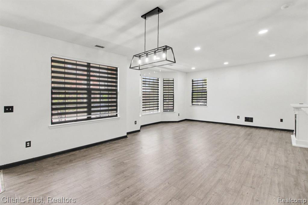 47547 Ormskirk Drive, Canton, MI 48188 — Photo 22