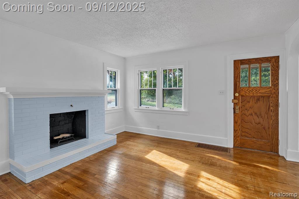 920 Belmont Avenue, Flint, MI 48503 — Photo 11