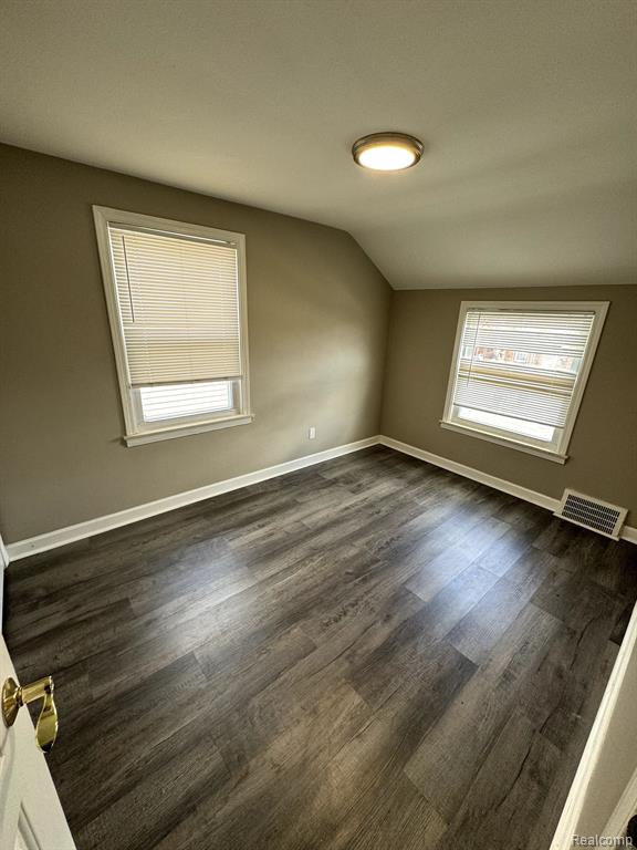 7631 TERNES Street, Dearborn, MI 48126 — Photo 14
