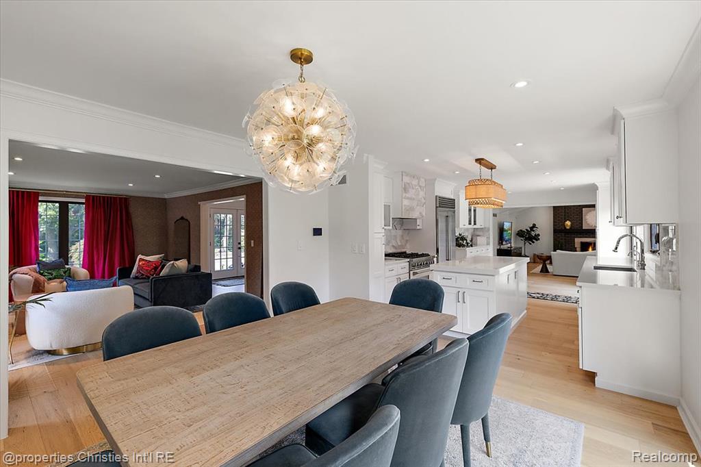 706 Great Oaks Drive, Bloomfield Hills, MI 48304 — Photo 26