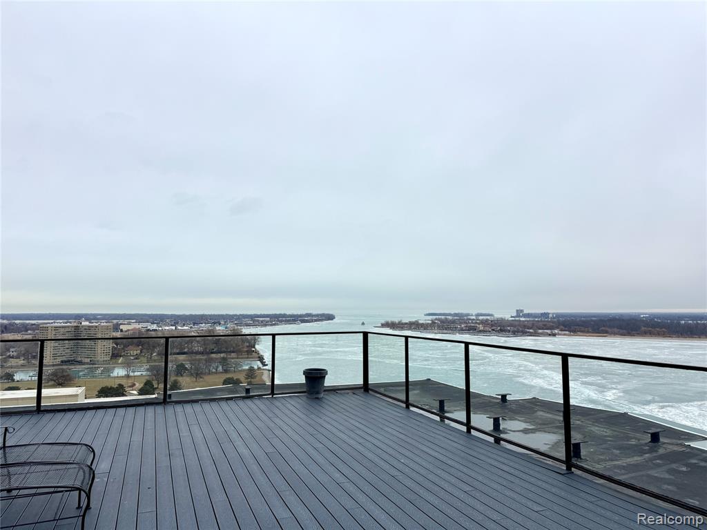 8200 E Jefferson Avenue, 404, Detroit, MI 48214 — Photo 17