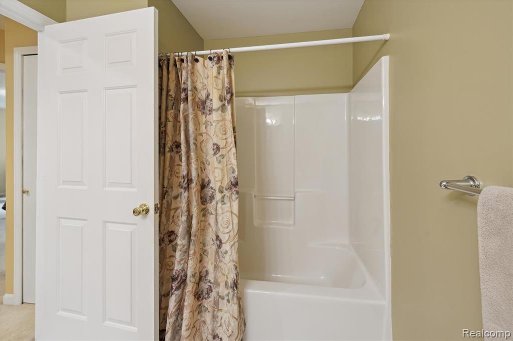 5993 Rosewood Parkway, White Lake, MI 48383 — Photo 29