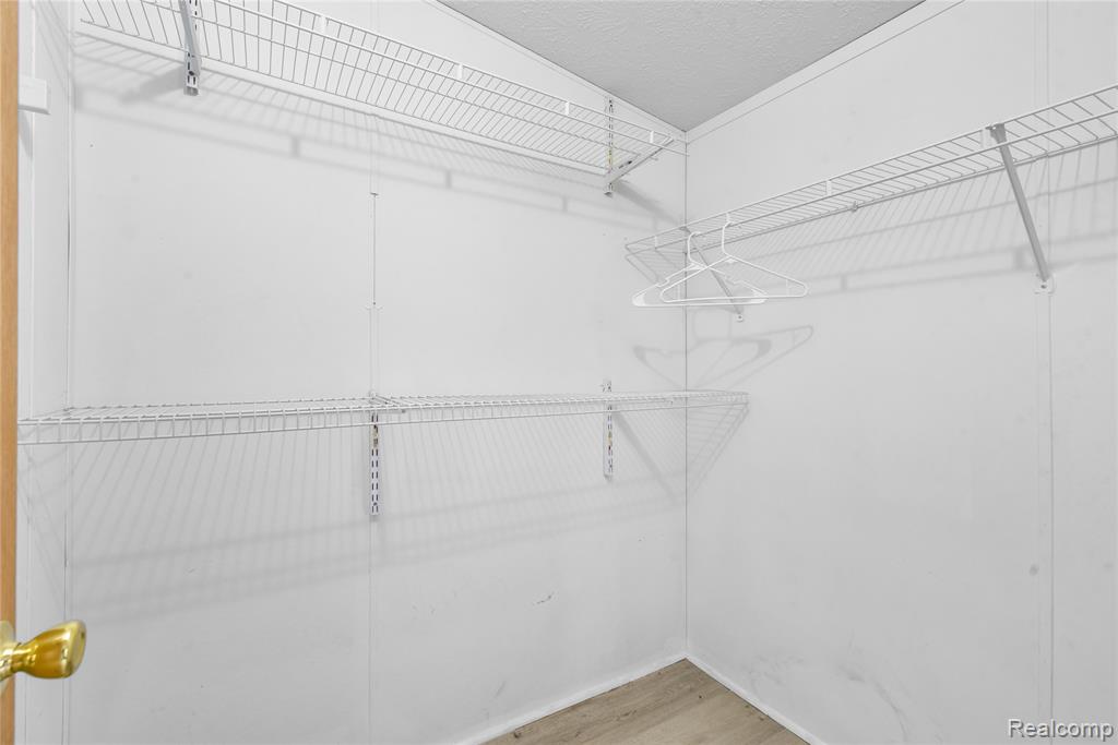 9072 Greentree Drive, Newport, MI 48166 — Photo 31