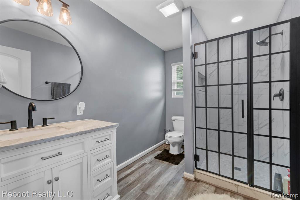6555 Skylar Lane, Waterford, MI 48327 — Photo 13