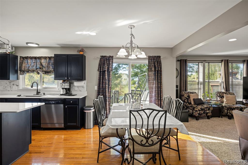 9778 Ravenshire Drive, Ypsilanti, MI 48198 — Photo 19