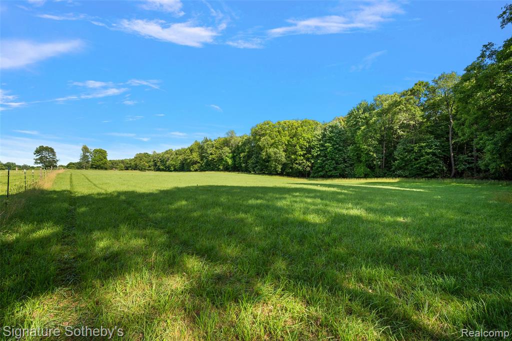 3915 McGinnis Road, Holly, MI 48442 — Photo 19