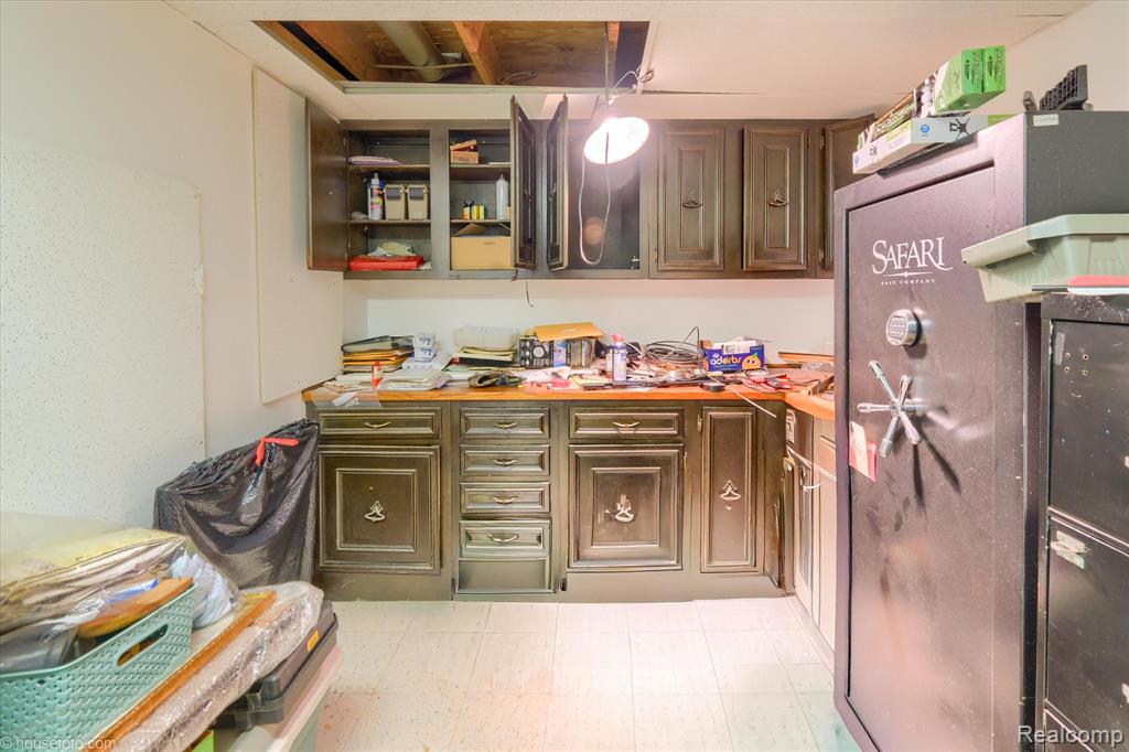 6570 Hunters Creek Road, Imlay City, MI 48444 — Photo 31