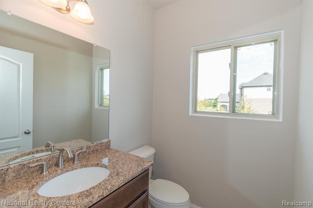 8384 Meadow Creek Drive, Goodrich Vlg, MI — Photo 19
