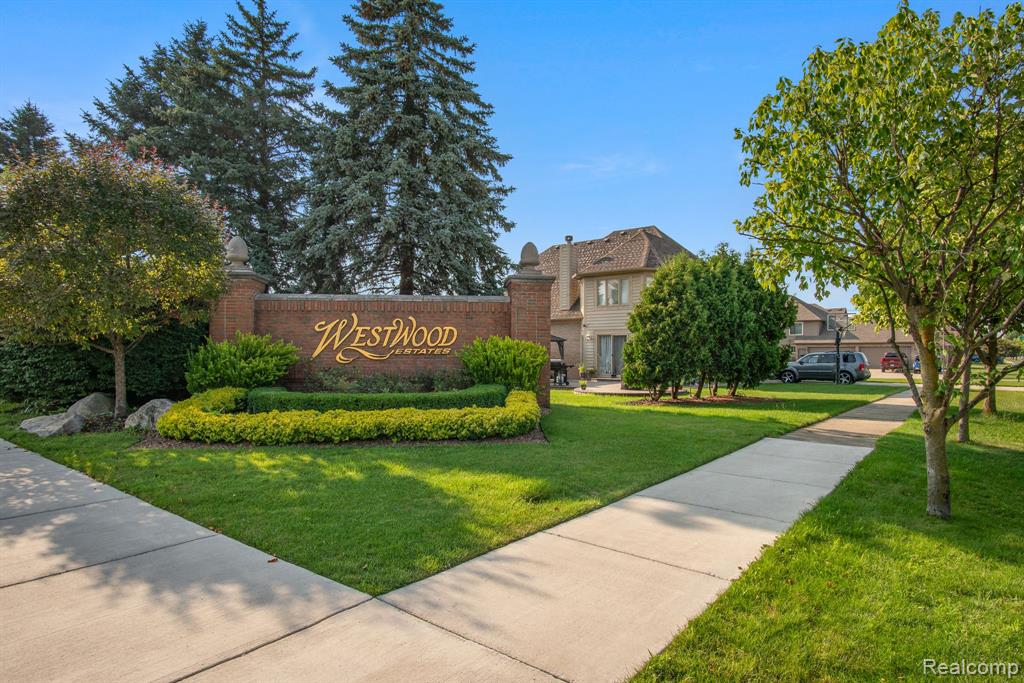 52260 Watkins Glen Drive, Macomb, MI 48042 — Photo 3