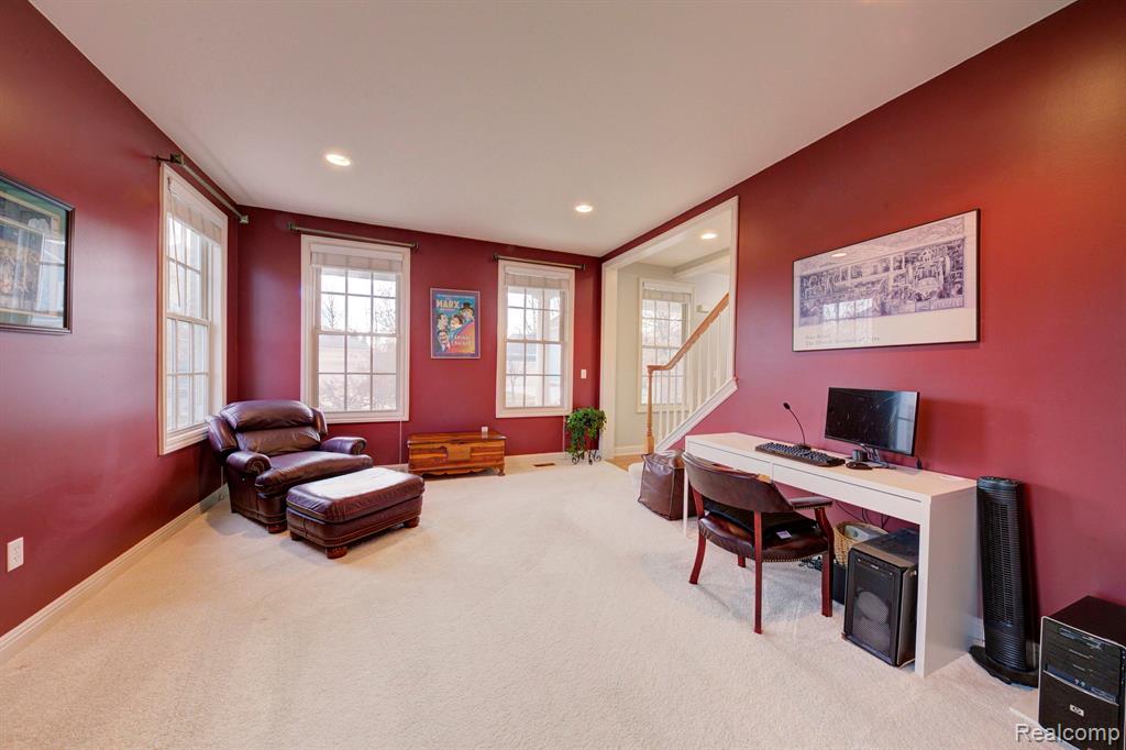 49776 Garfield Lane, Canton, MI 48188 — Photo 9