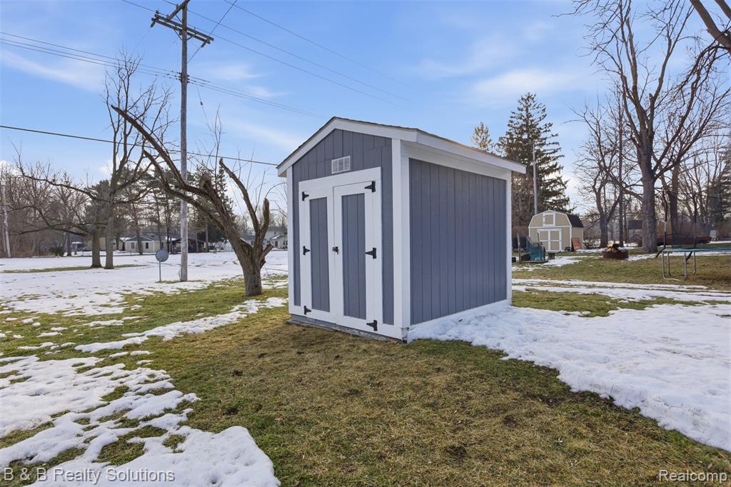 23644 E Main Street, Armada, MI — Photo 33