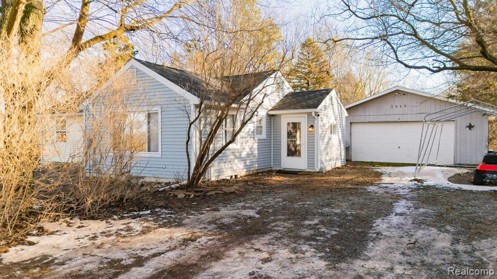 3048 Webberville Road, Webberville, MI 48892 — front exterior
