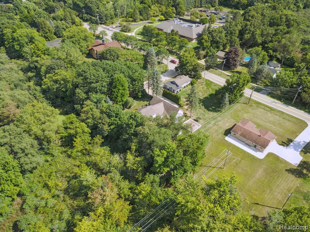 7127 Perry Lake Road, Clarkston, MI — Photo 67