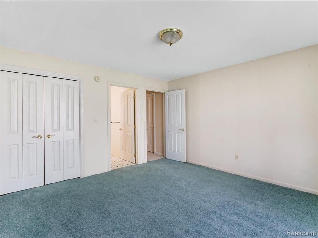 3744 RIVERVIEW TERRACE N, East China, MI — Photo 36