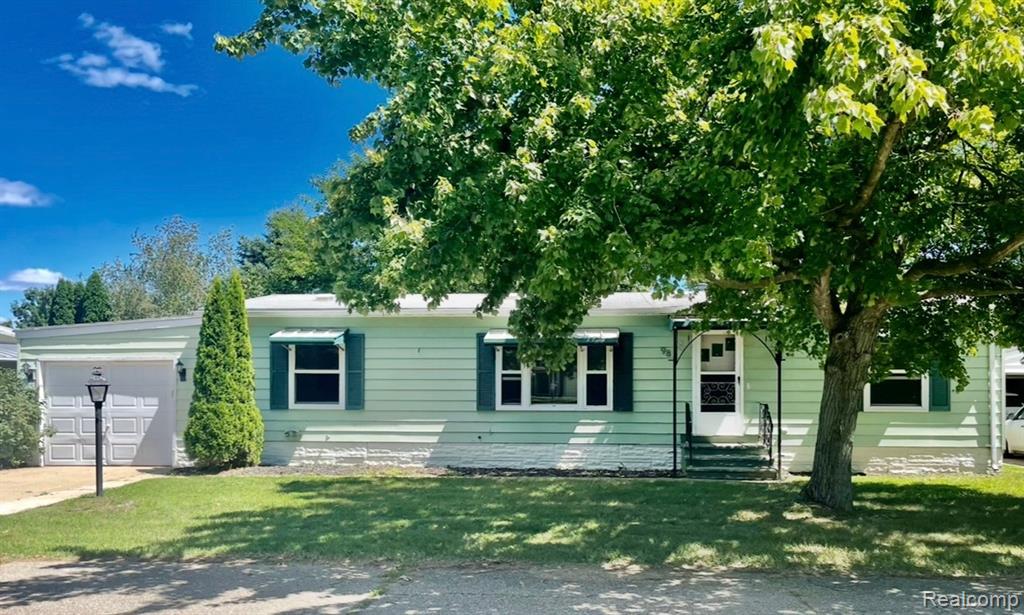 10450 6 Mile Road, Lot #98, Battle Creek, MI 49014 — front exterior