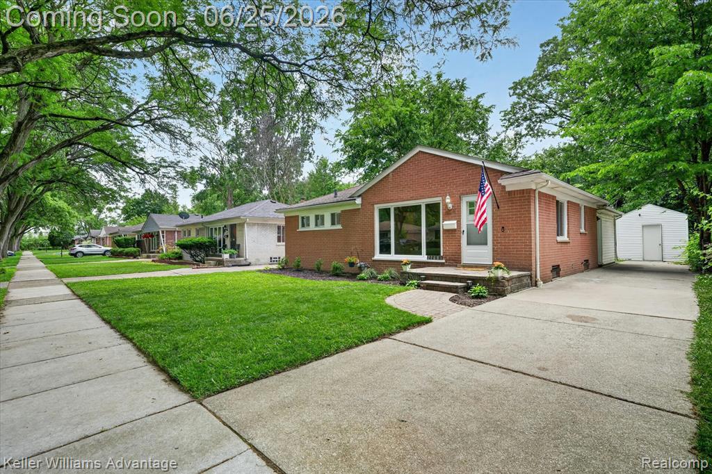 21681 Sussex Street, Oak Park, MI 48237 — Photo 3