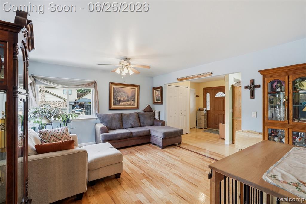 45658 Hanford Road, Canton, MI 48187 — Photo 9