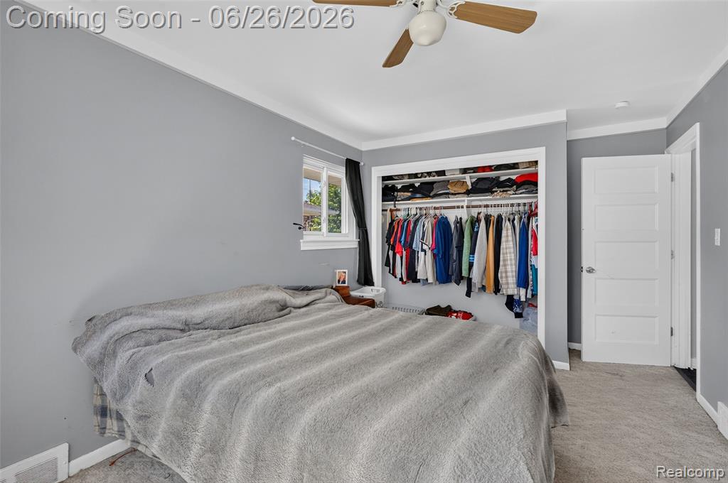 7660 Louise Court, Westland, MI — Photo 17
