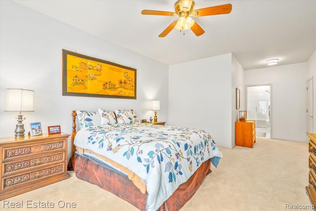 39612 GREENBRIER Court, Northville, MI 48168 — Photo 31