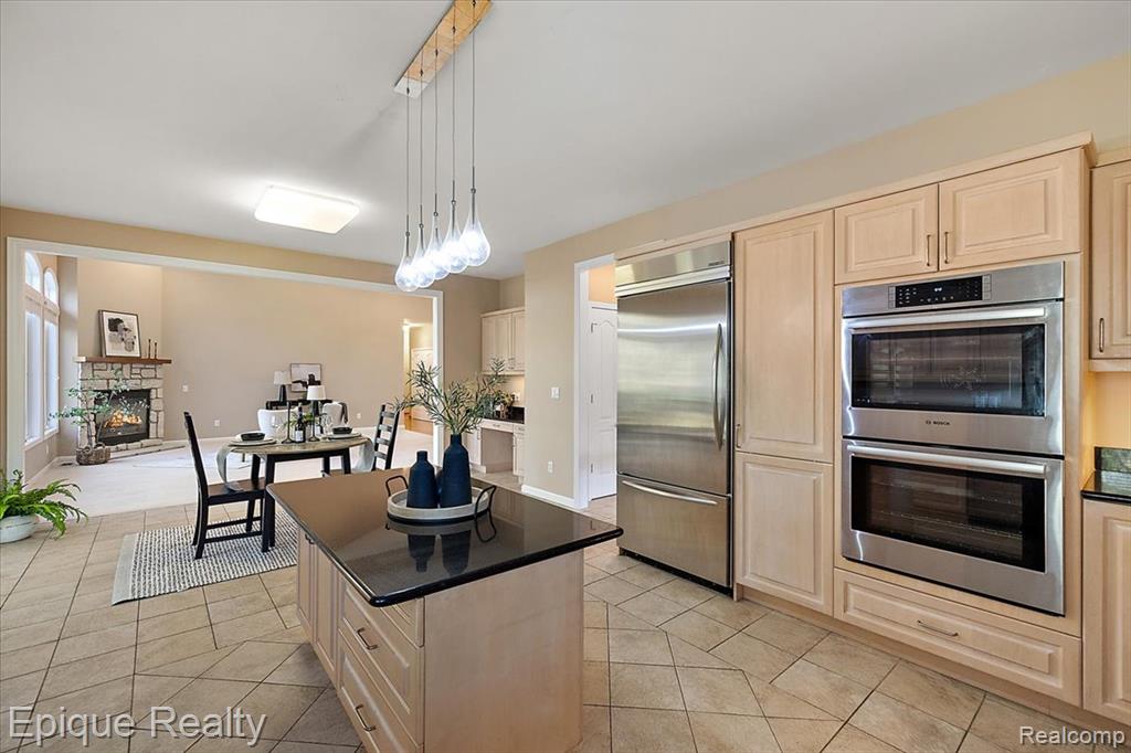 374 Oakbridge Drive, Oakland, MI 48306 — Photo 13