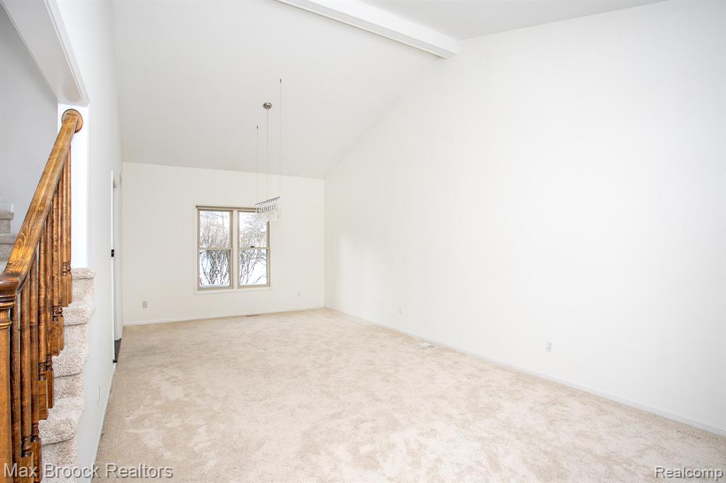 6817 Woodcrest Drive, Troy, MI 48098 — Photo 9