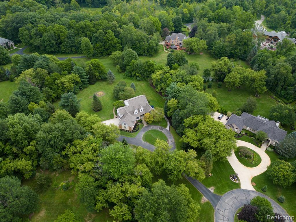 6728 Spring Creek, Plymouth, MI 48170 — Photo 2