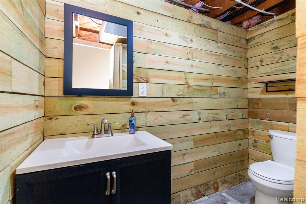 9732 LAURENCE Avenue, Allen Park, MI 48101 — Photo 26