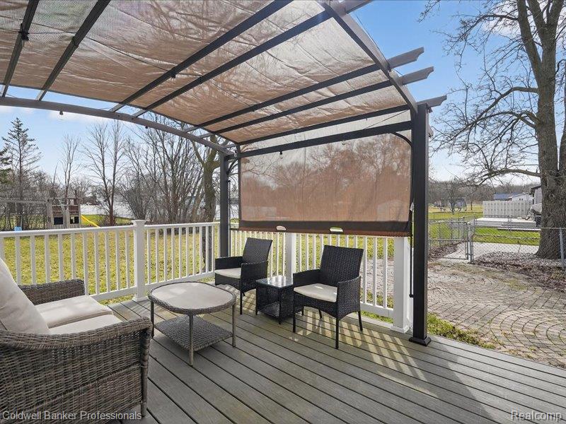 6091 Rocking Chair Road, Grand Blanc, MI 48439 — Photo 44