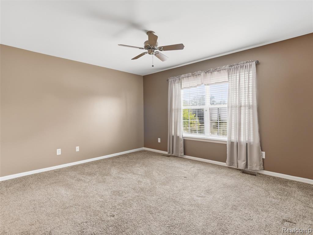 6394 Heron Park Way, Clarkston, MI — Photo 19