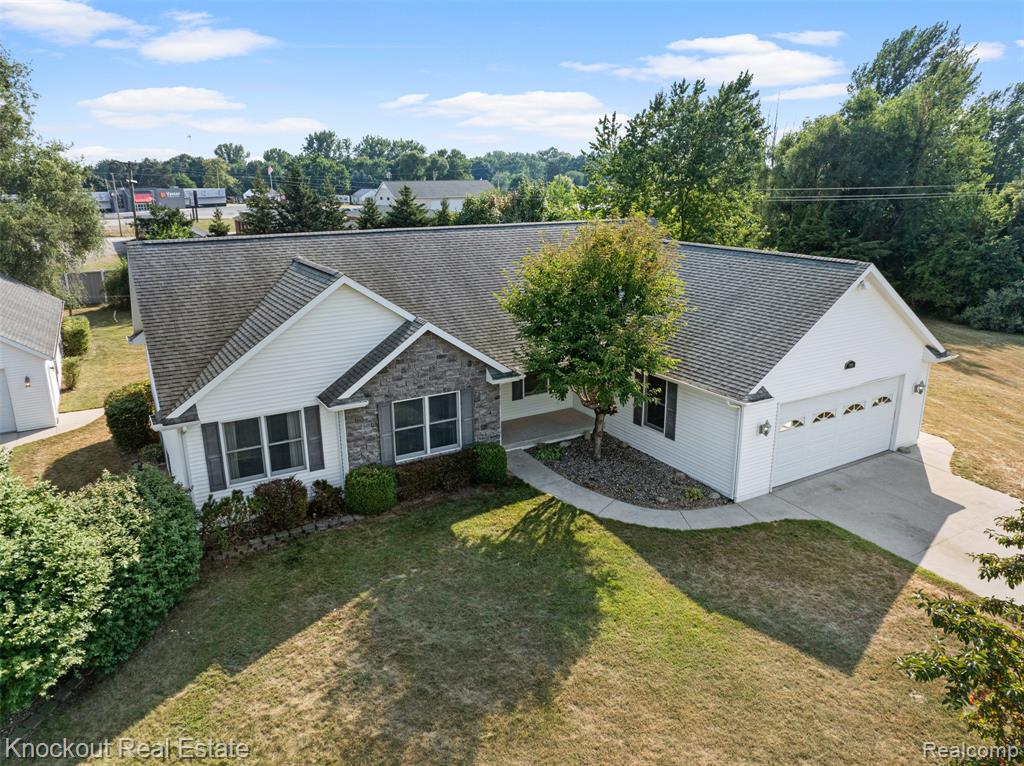 1045 Wels Lane, Vassar, MI 48768 — Photo 2