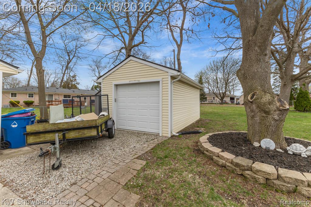 3478 Richmond Street, Waterford, MI 48328 — Photo 16