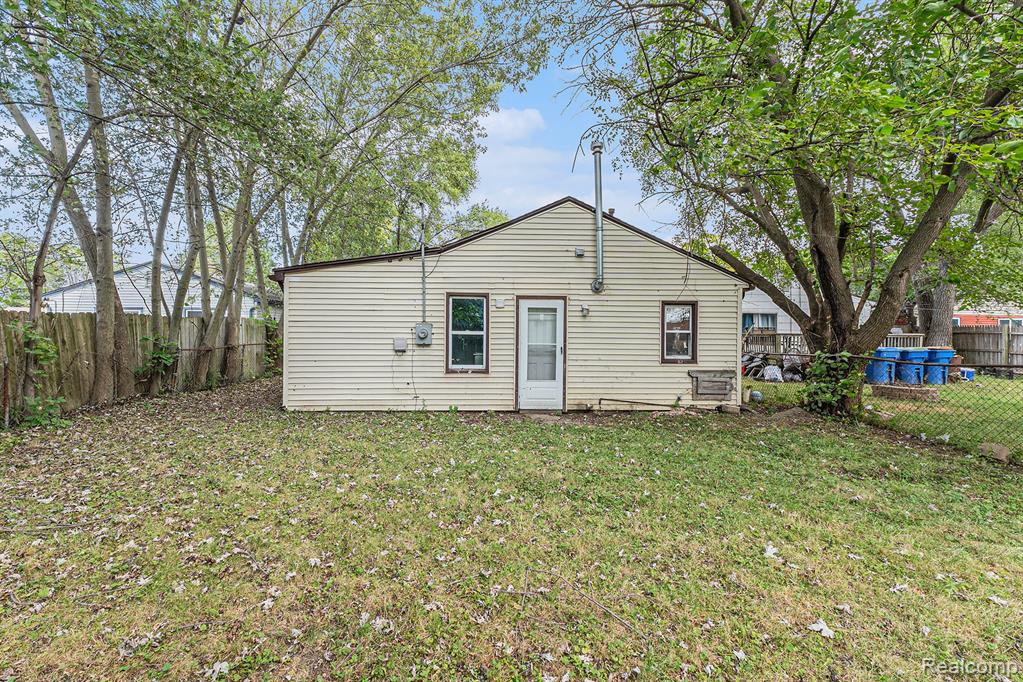 11472 Cadillac Avenue, Warren, MI 48089 — Photo 22