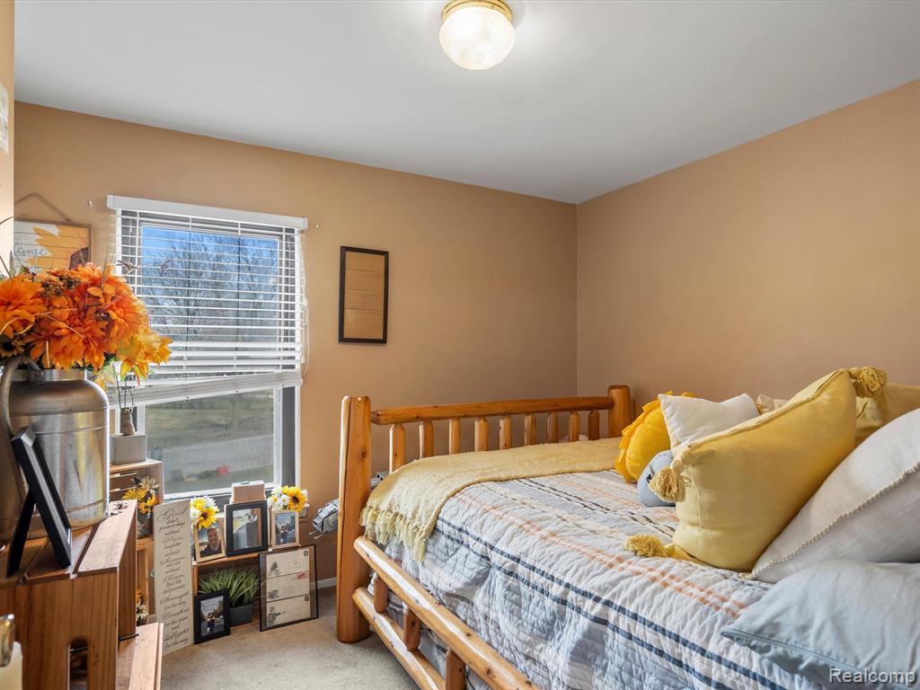 4872 LORE Drive, Waterford, MI 48329 — Photo 20