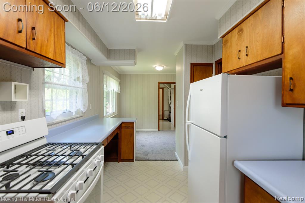 35382 Eldon Drive, Rockwood, MI — Photo 14