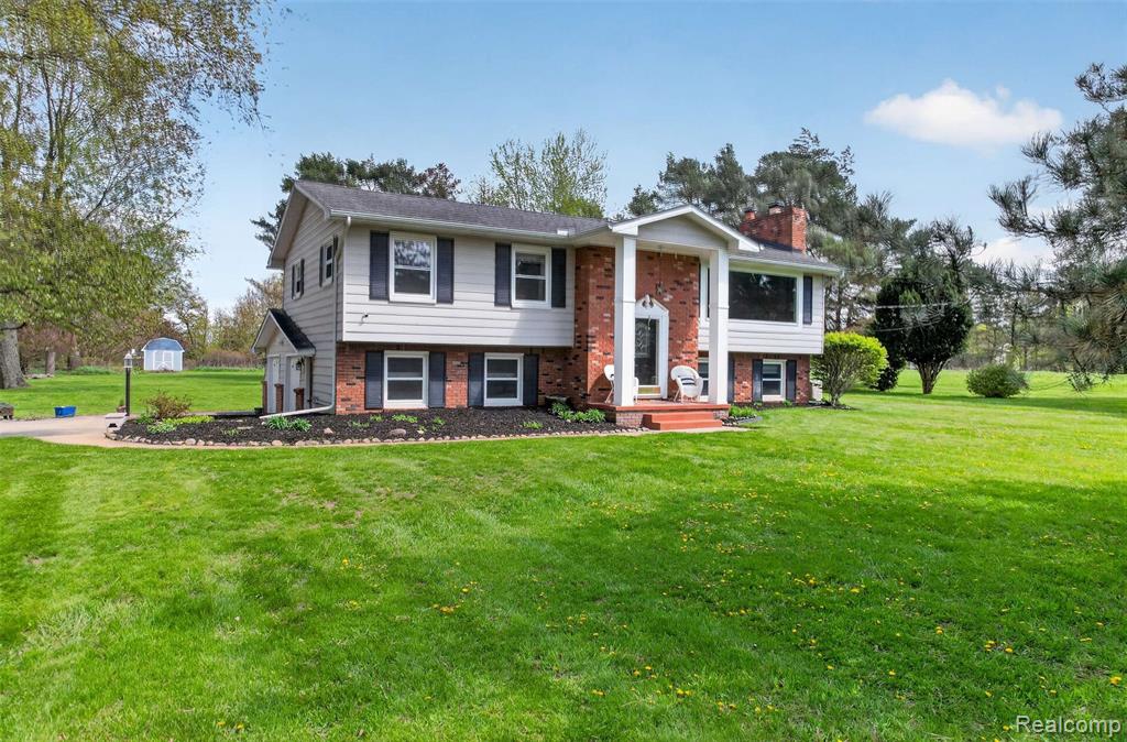 1180 N Hurd Road, Ortonville, MI 48462 — Photo 4