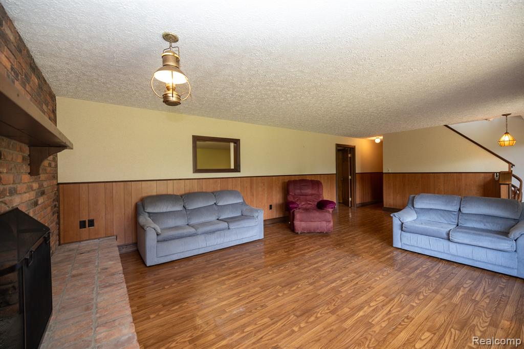 6084 Upper Straits Boulevard, West Bloomfield, MI 48324 — Photo 31