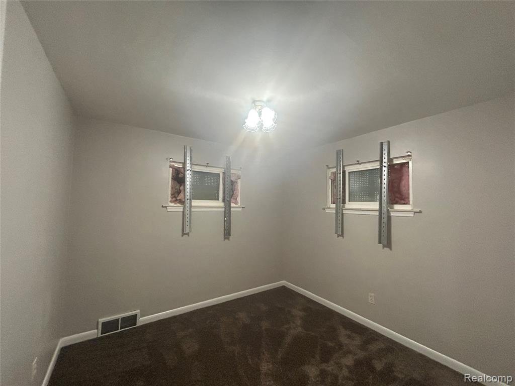 16121 Salem Street, Detroit, MI 48219 — Photo 11