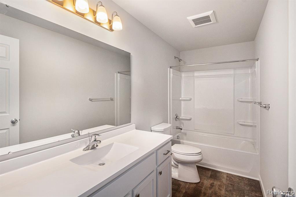 8346 Majestic Boulevard, Fowlerville, MI 48836 — Photo 17