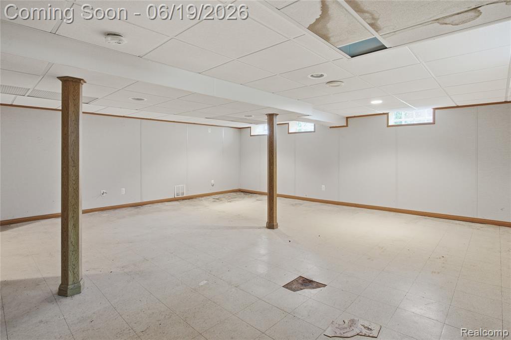 14154 Marion, Redford, MI 48239 — Photo 34