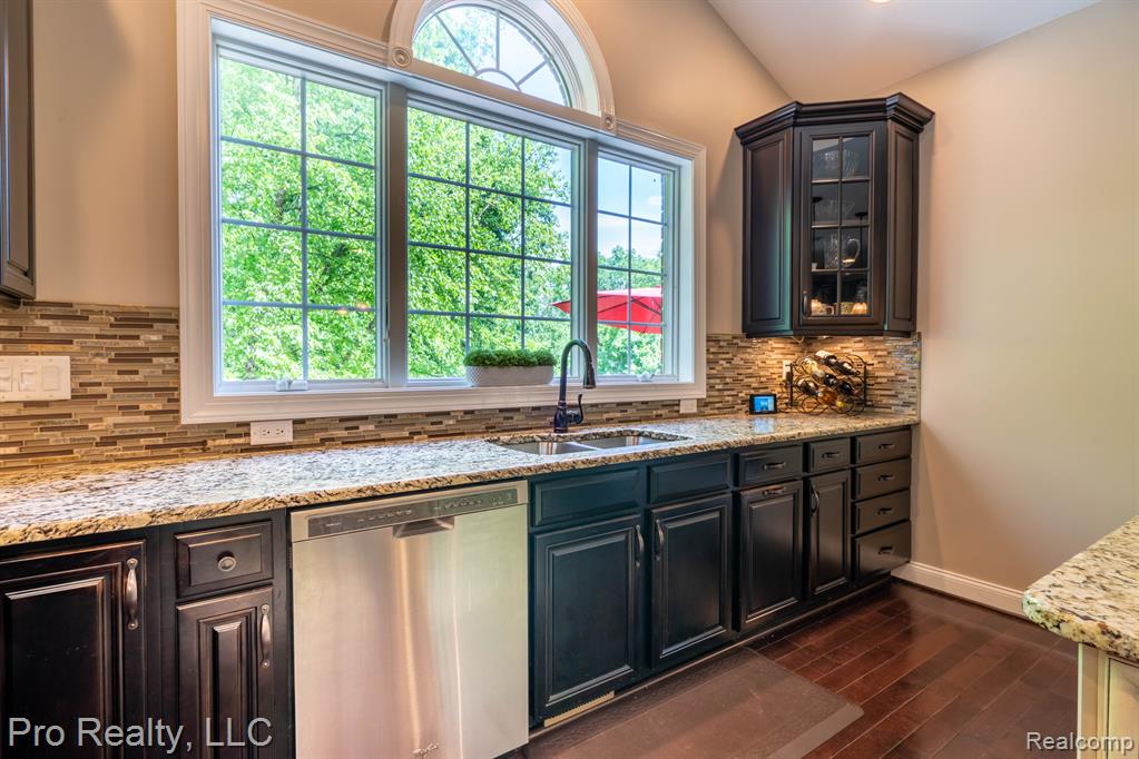 17779 BRIAR RIDGE Lane, Northville, MI 48168 — Photo 16