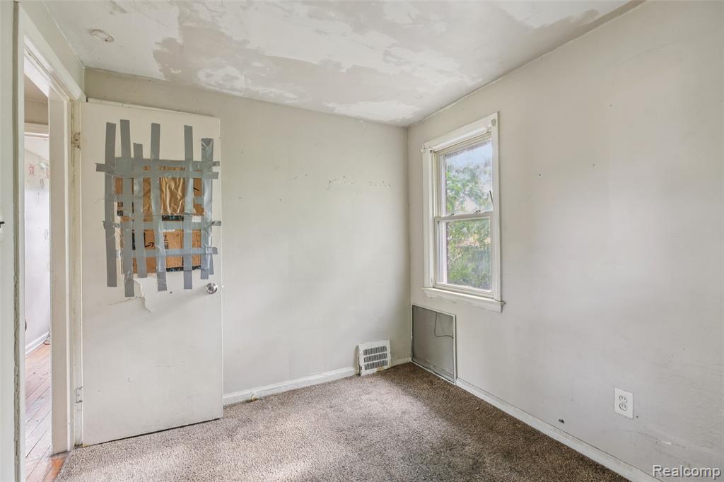 5935 Cadieux Road, Detroit, MI 48224 — Photo 14