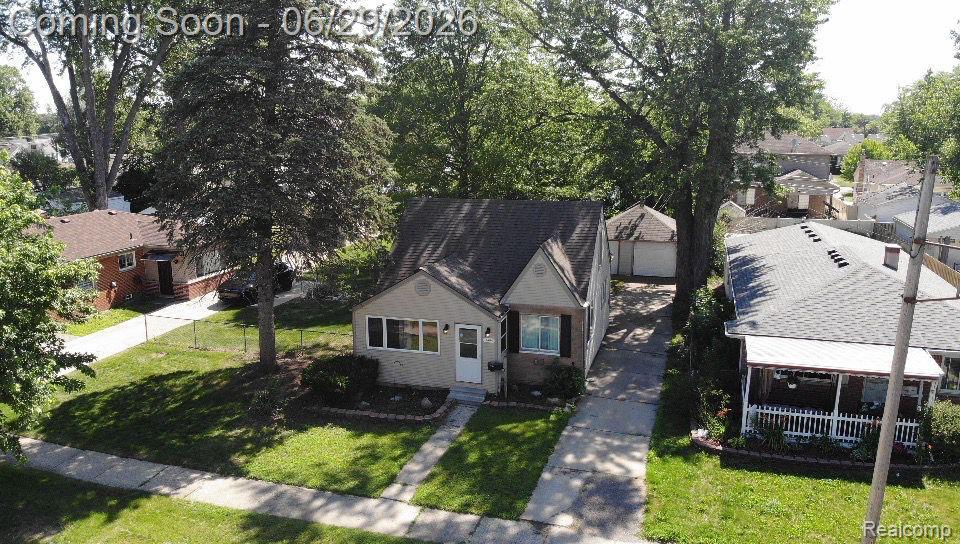 5694 Robindale Avenue, Dearborn Heights, MI 48127 — front exterior