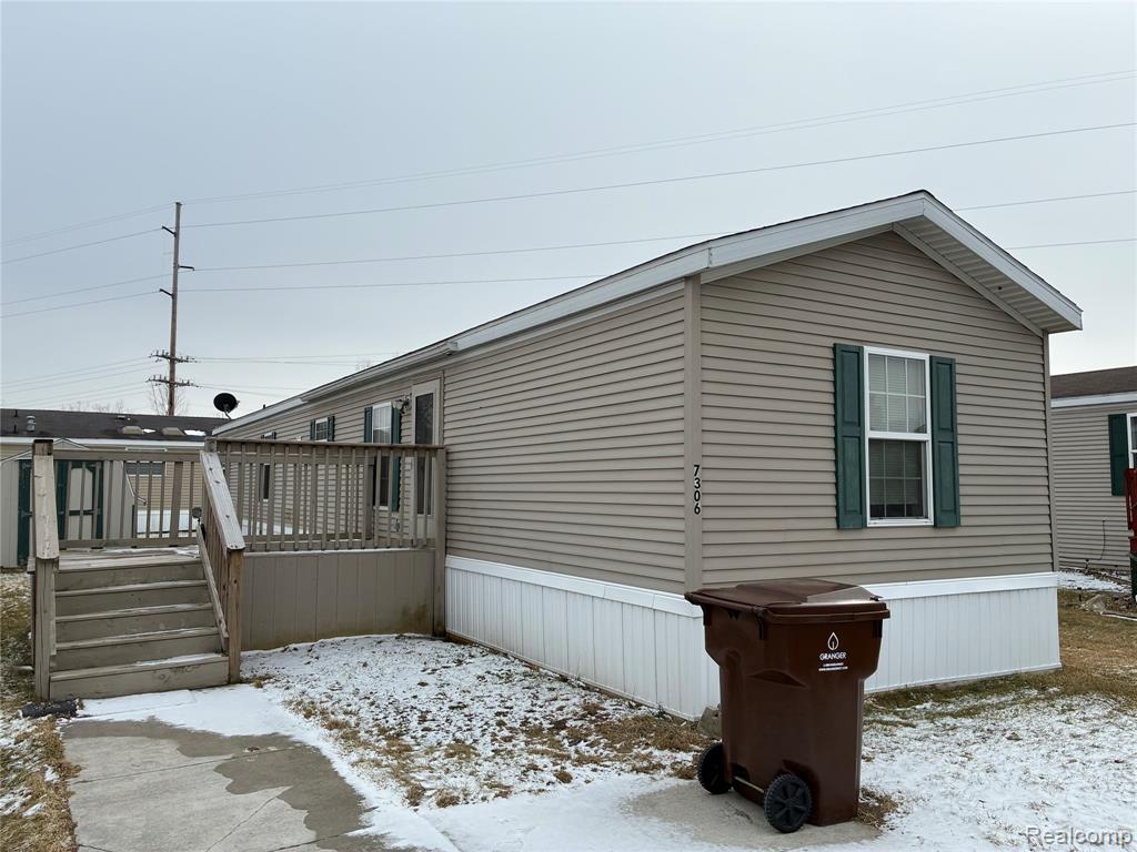 7306 Pipes Circle, Alma, MI 48801 — front exterior