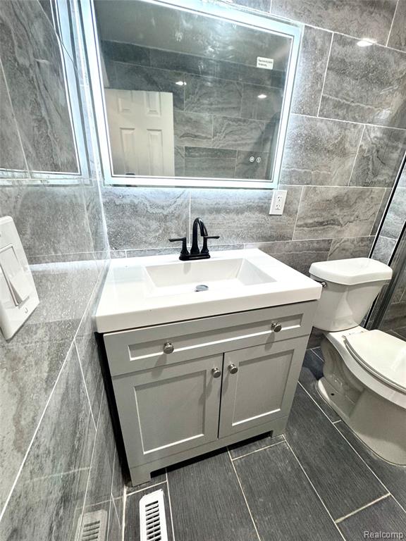 618 N 1st Street, Chesaning, MI 48616 — Photo 17