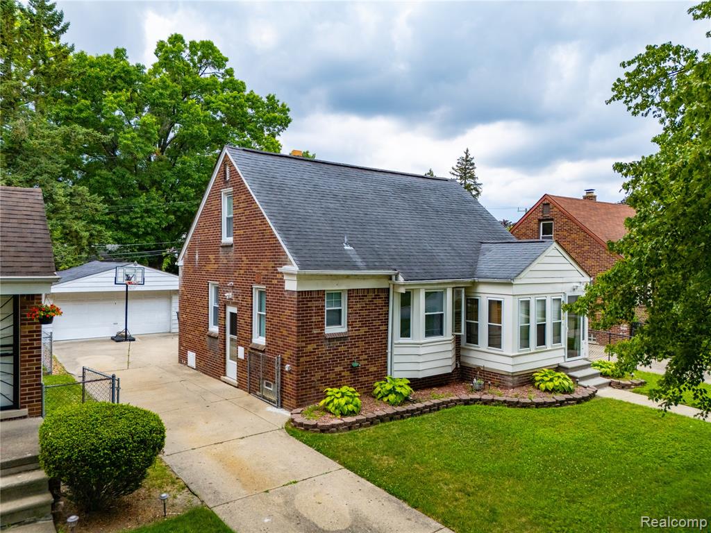 9615 W Parkway Street, Redford, MI 48239 — Photo 37