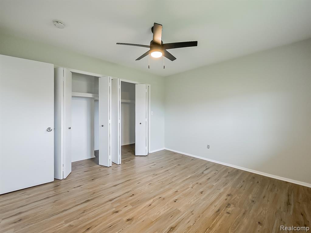 211 Summit Ridge, White Lake, MI — Photo 16