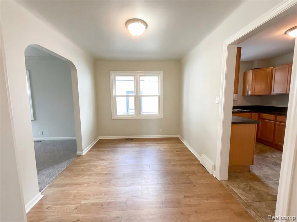 15802 Woodworth, Redford, MI 48239 — Photo 10